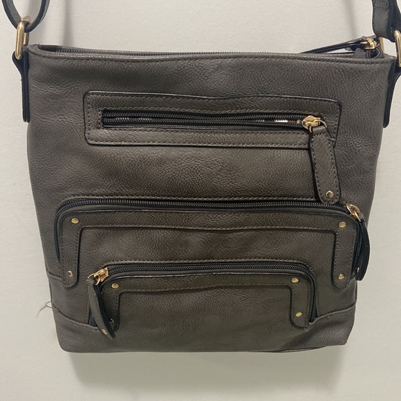 Purse - Picture 2 of 4